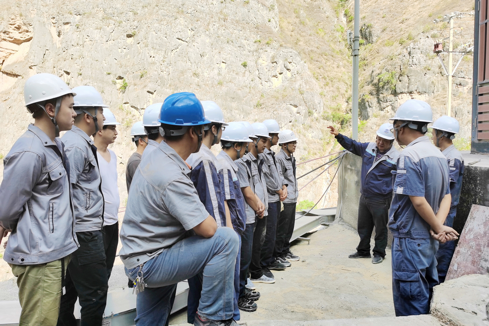 1621990106241279.jpg 普及工程基礎(chǔ)知識.jpg